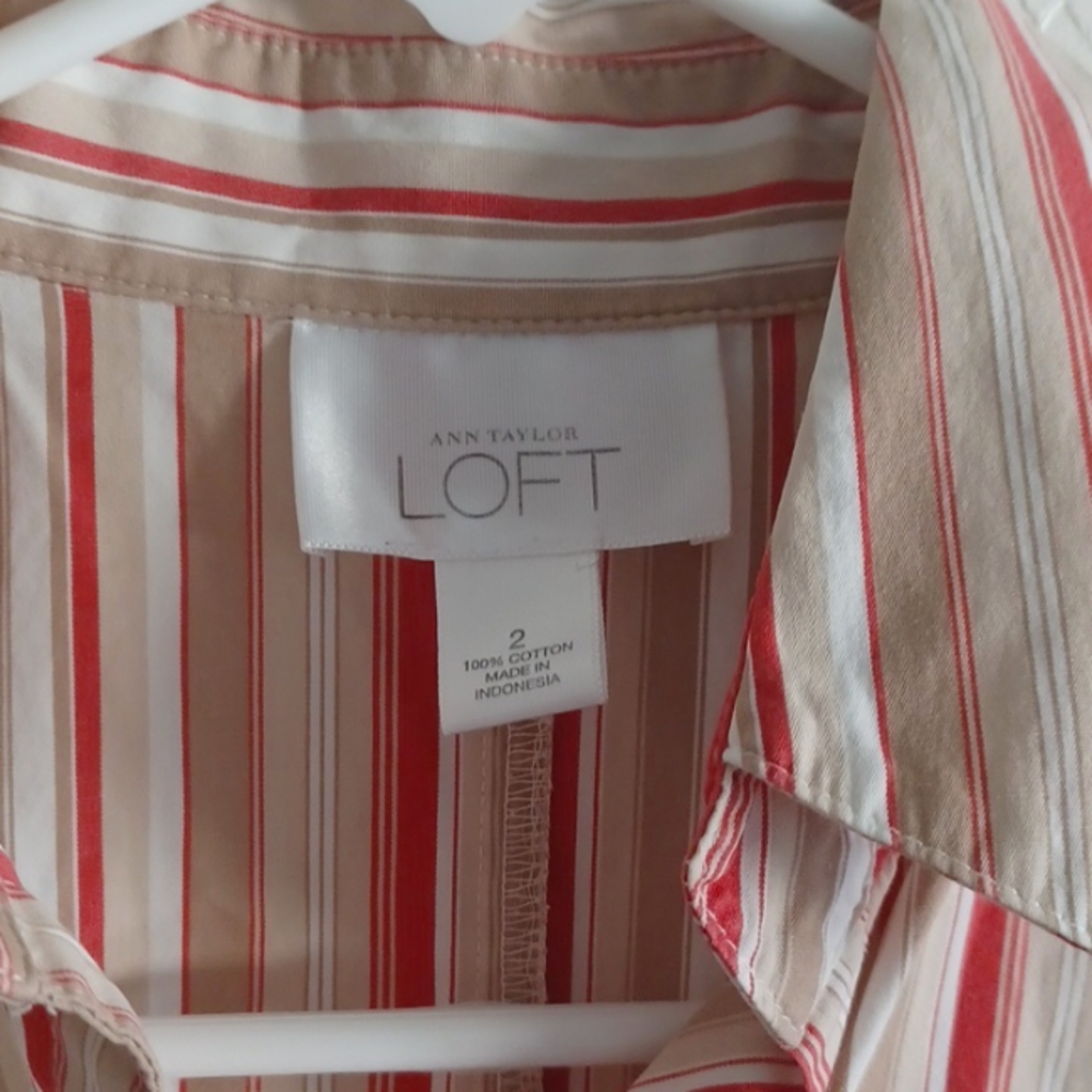 Ann Taylor LOFT Womans Button Up Striped Blouse Size 2 - Picture 6 of 6